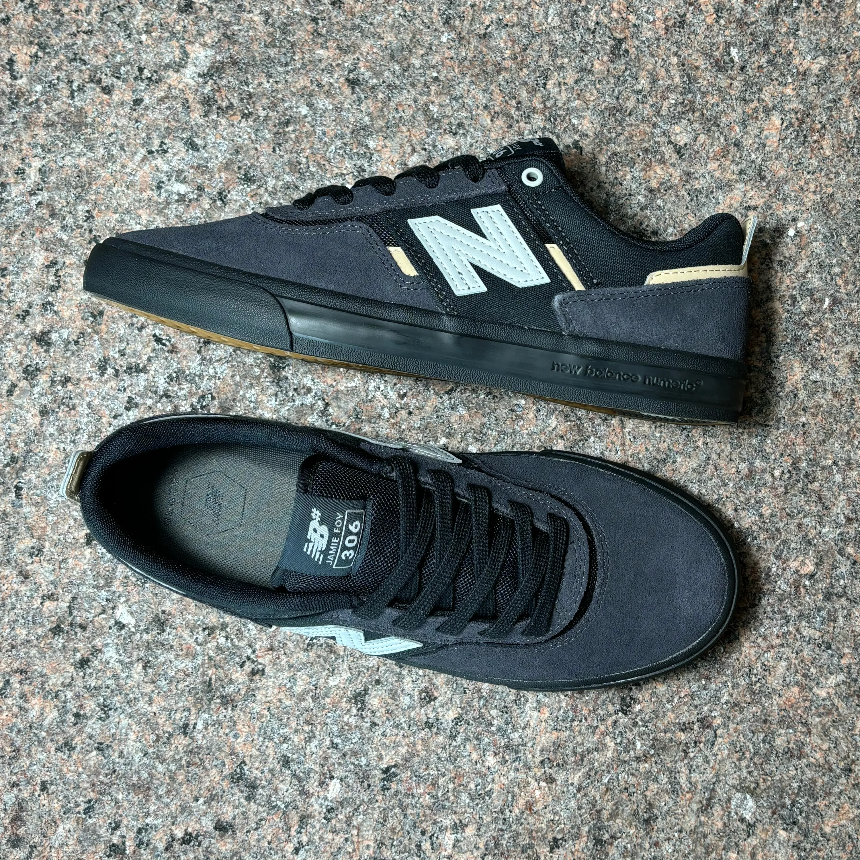 NUMERIC NM306 - BLACK/BLACK