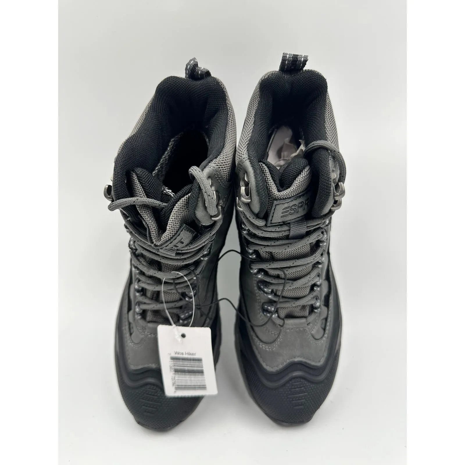 Women's Size 6, Ultra High Top Gray & Black Hikers w/ Rugged Toe Cap & Heel Cover